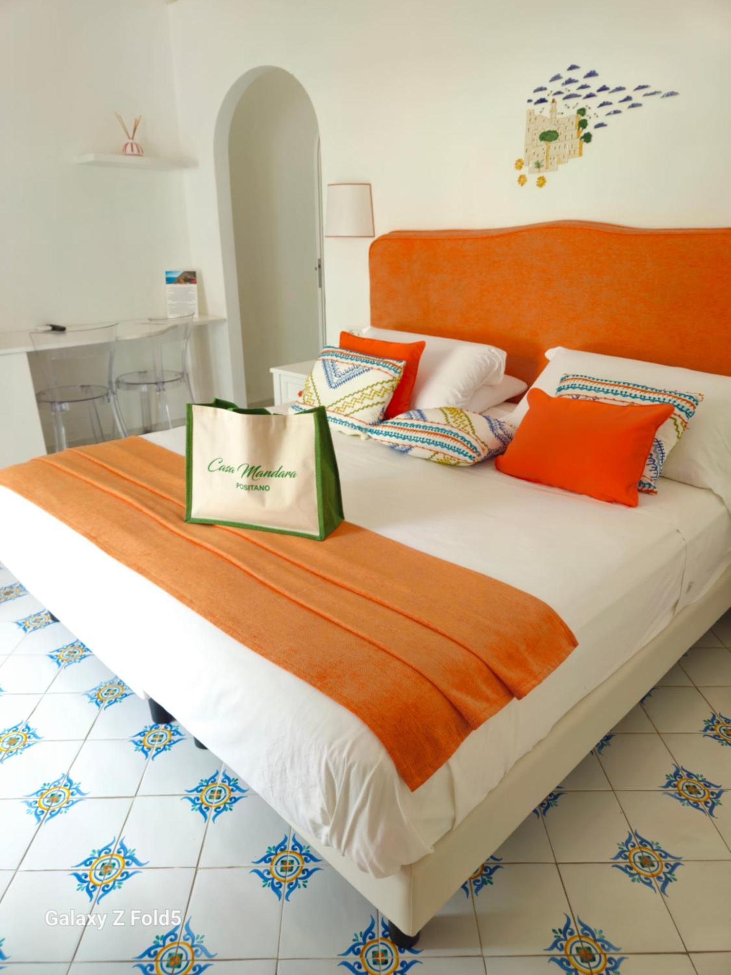 Casa Mandara B&B Позитано Стая снимка